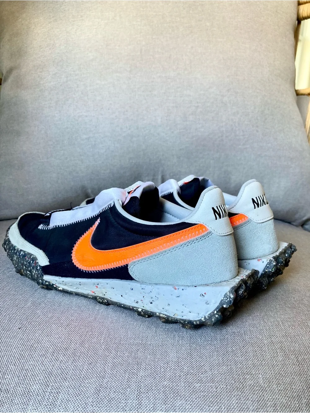 Nike waffle racer